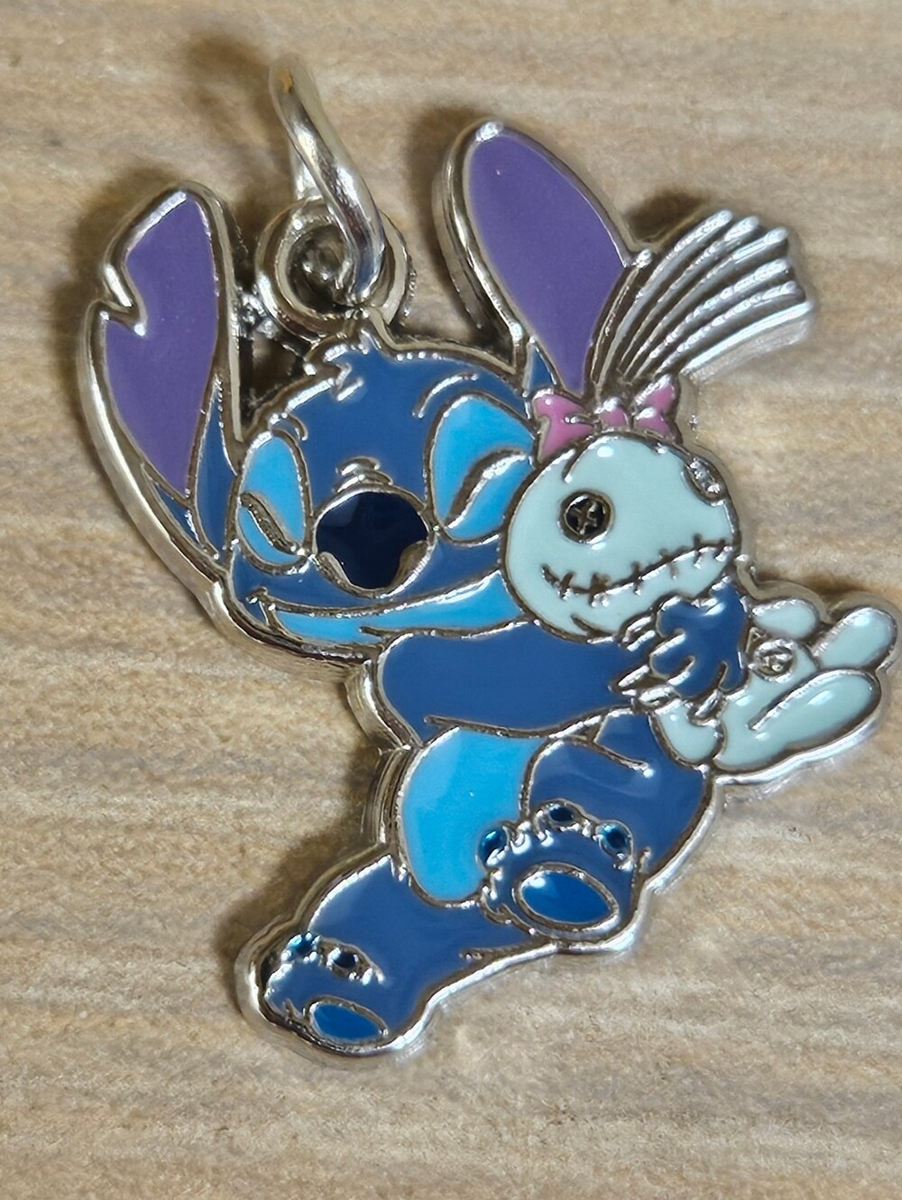 Disney Lilo & Stitch Hugging Scrump enamel Surprise Collectible Charm Pendant
